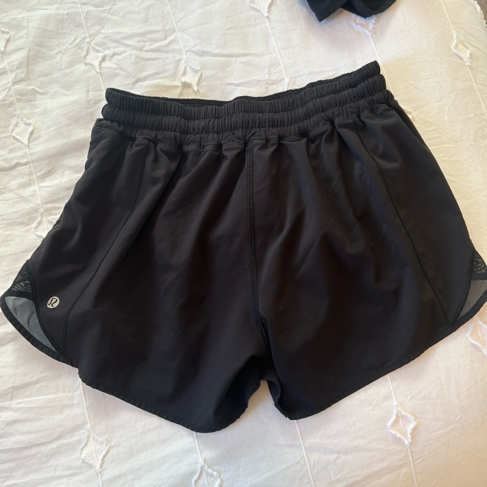 Black Lulu lemon shorts